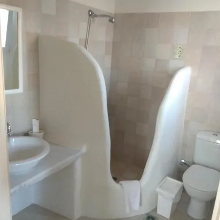 Anthea Hotel